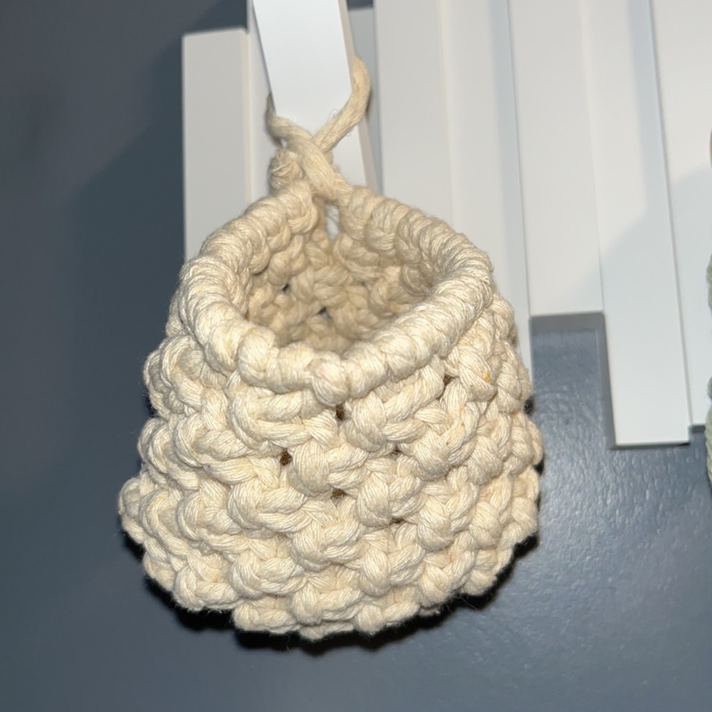 Macrame Mini Pod - Basket